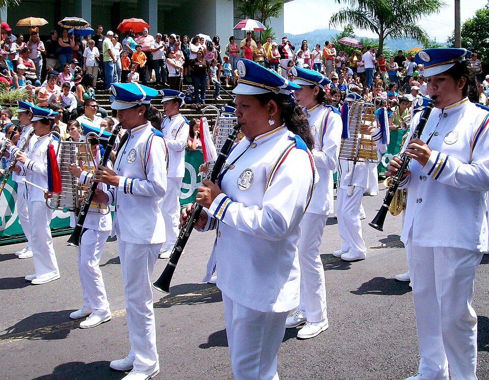 Alajuela — international and multi-region stores for local businesses