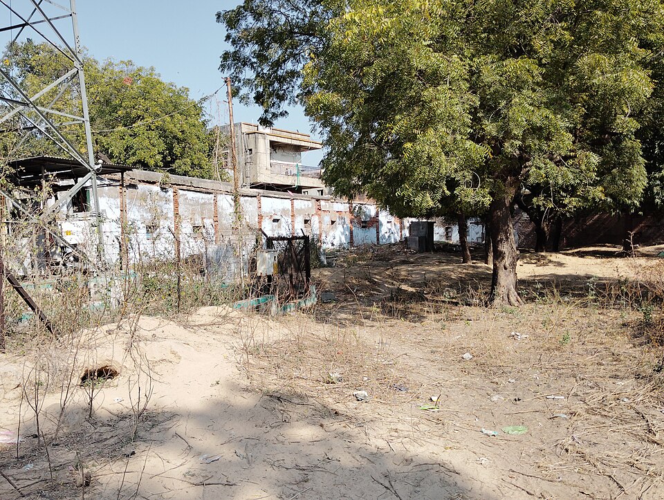Mehsana — manufacturer and distributor portals for local businesses