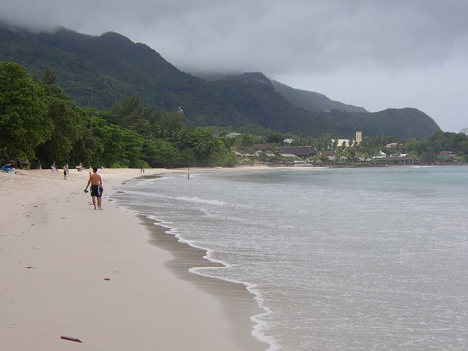 Beau Vallon — local market for online stores