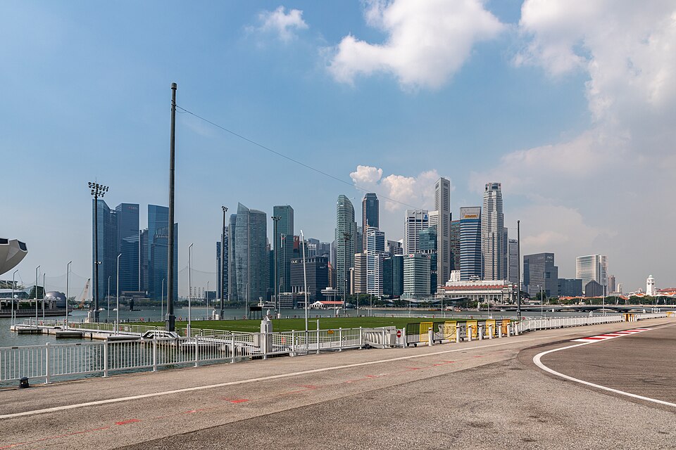Marina Bay — custom e-commerce platforms for local businesses