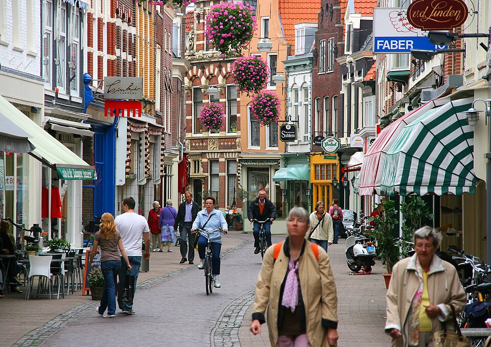Haarlem — local market for B2B and wholesale portals