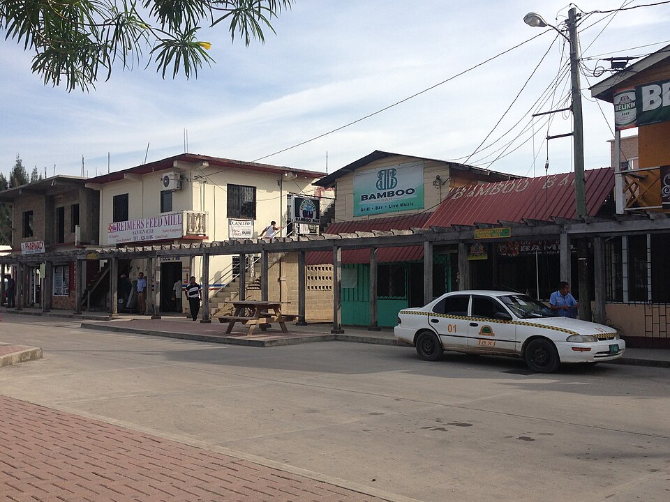 San Ignacio — local market for international and multi-region stores