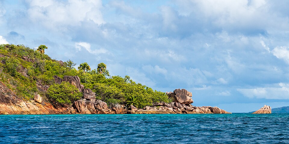 Seychelles — local market for B2B and wholesale portals