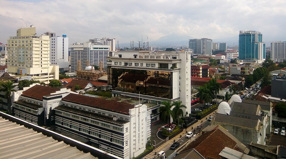 Bandung — local market for online stores
