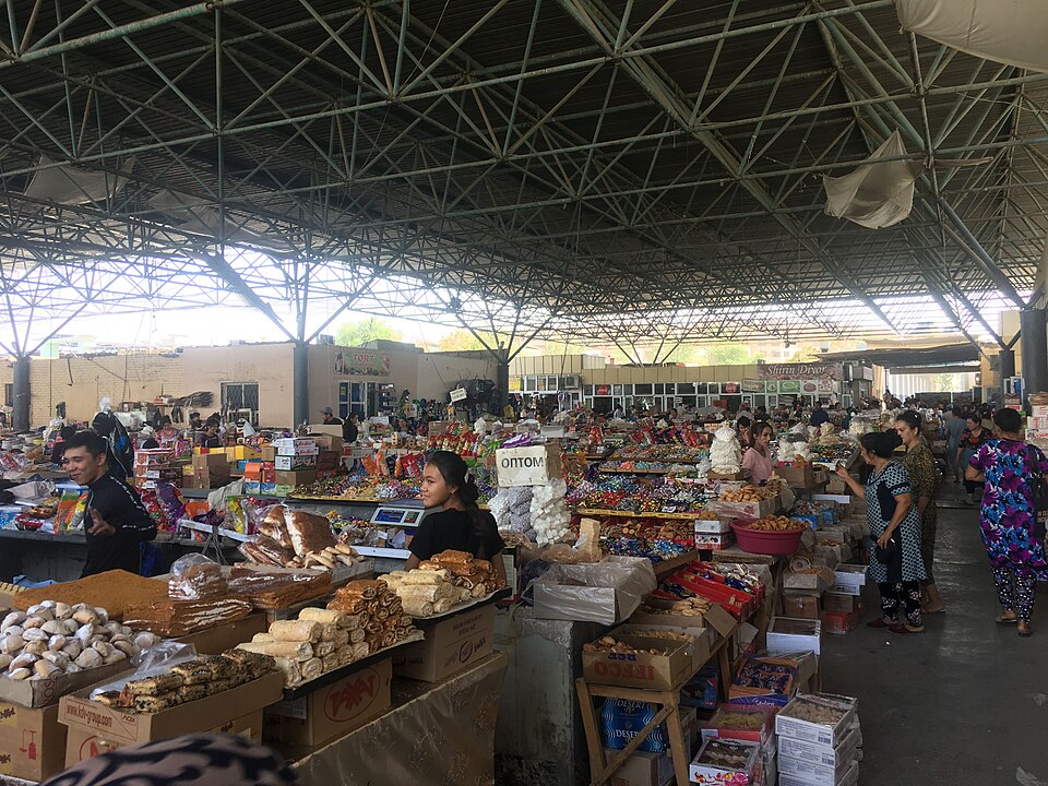 Navoiy — local market for B2B and wholesale portals