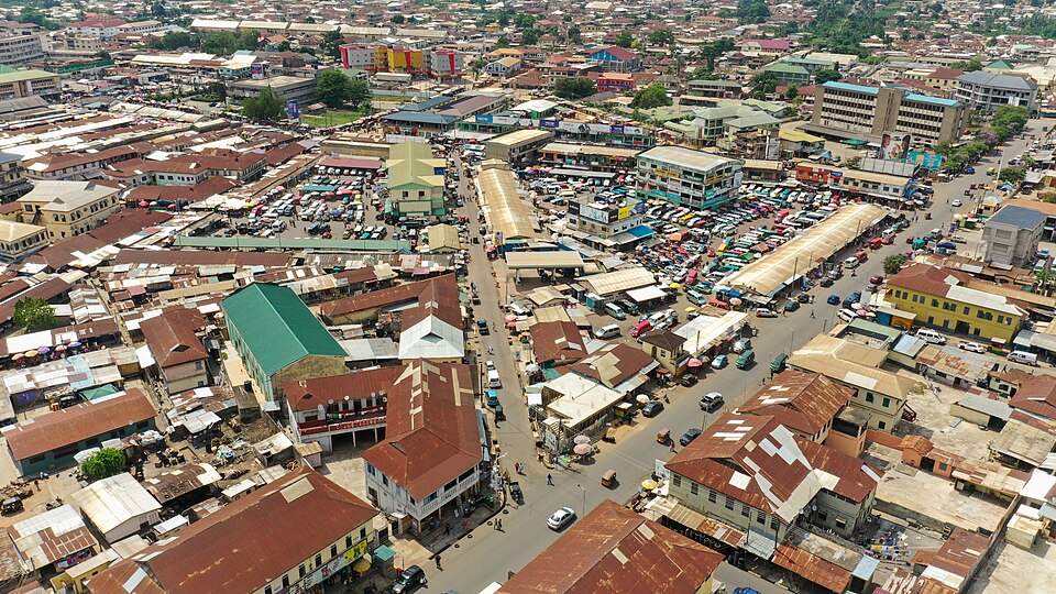 Koforidua — local market for online stores