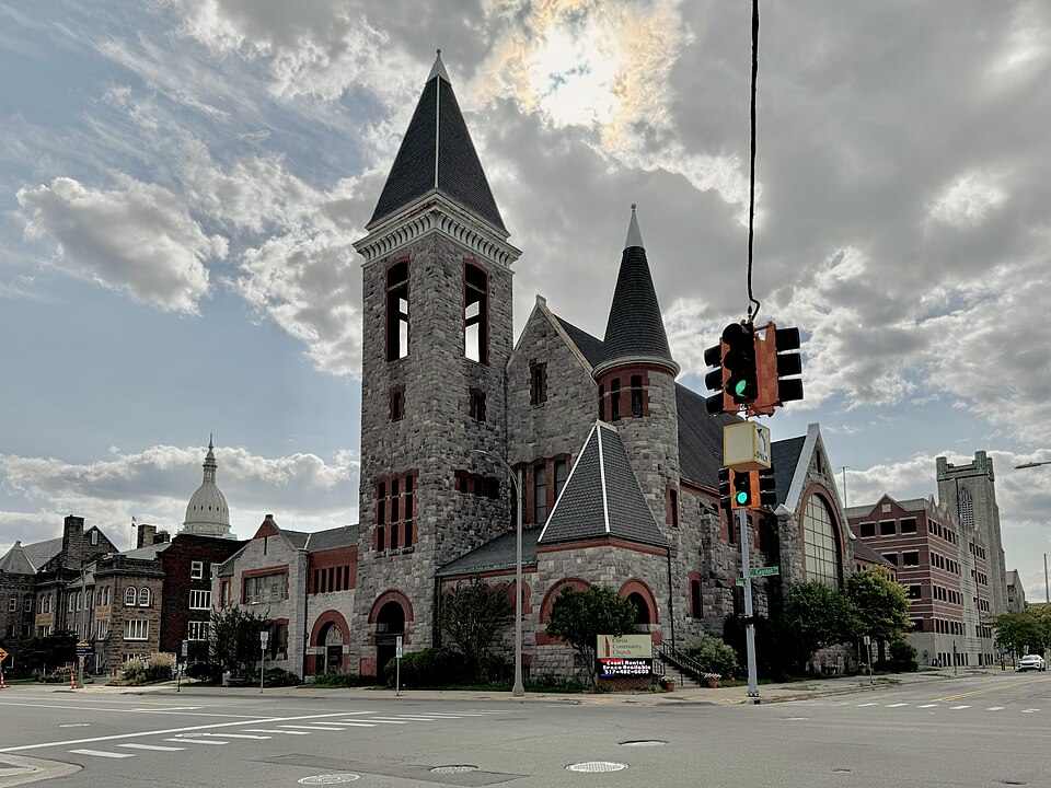 Lansing — local market for service booking platforms