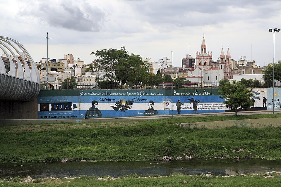 Córdoba — local market for service booking platforms