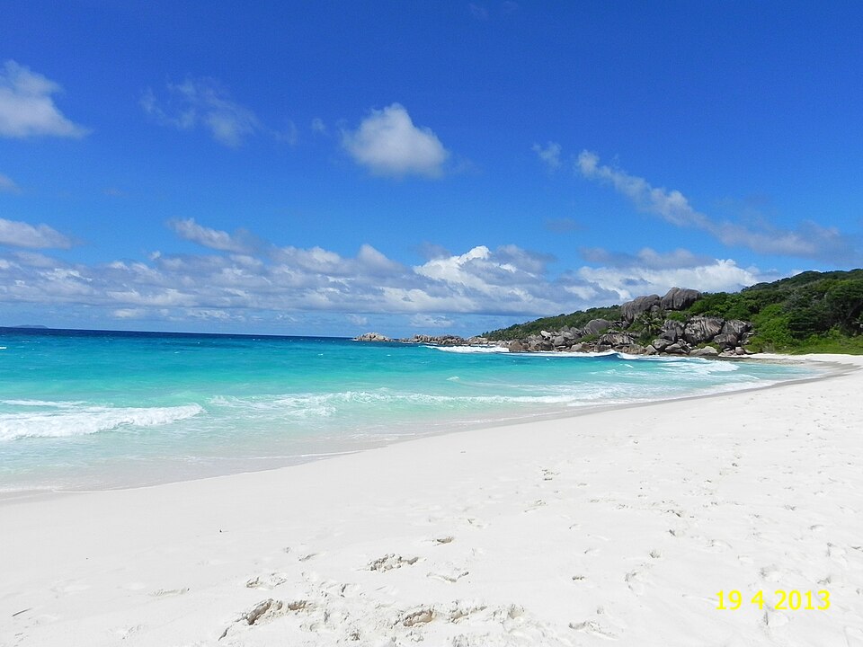 Seychelles — manufacturer and distributor portals for local businesses