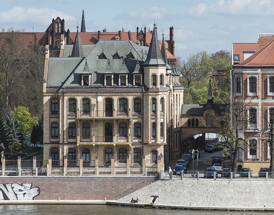 Wrocław — manufacturer and distributor portals for local businesses