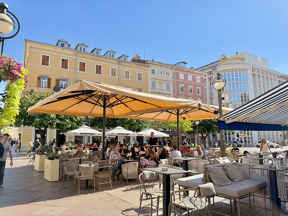 Rijeka — local market for B2B and wholesale portals
