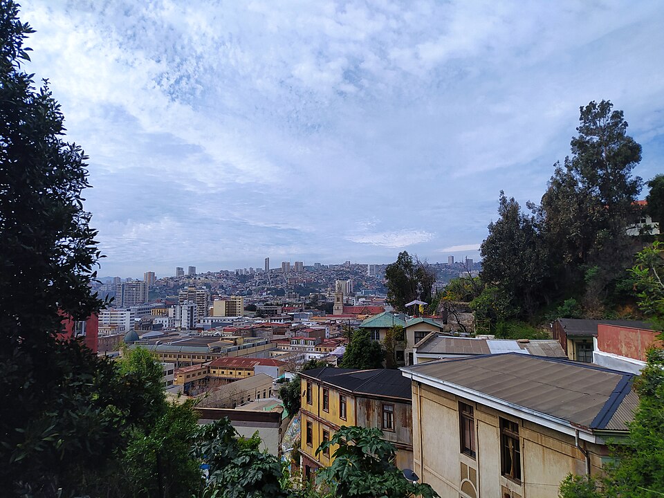 Valparaíso — local market for mobile commerce apps