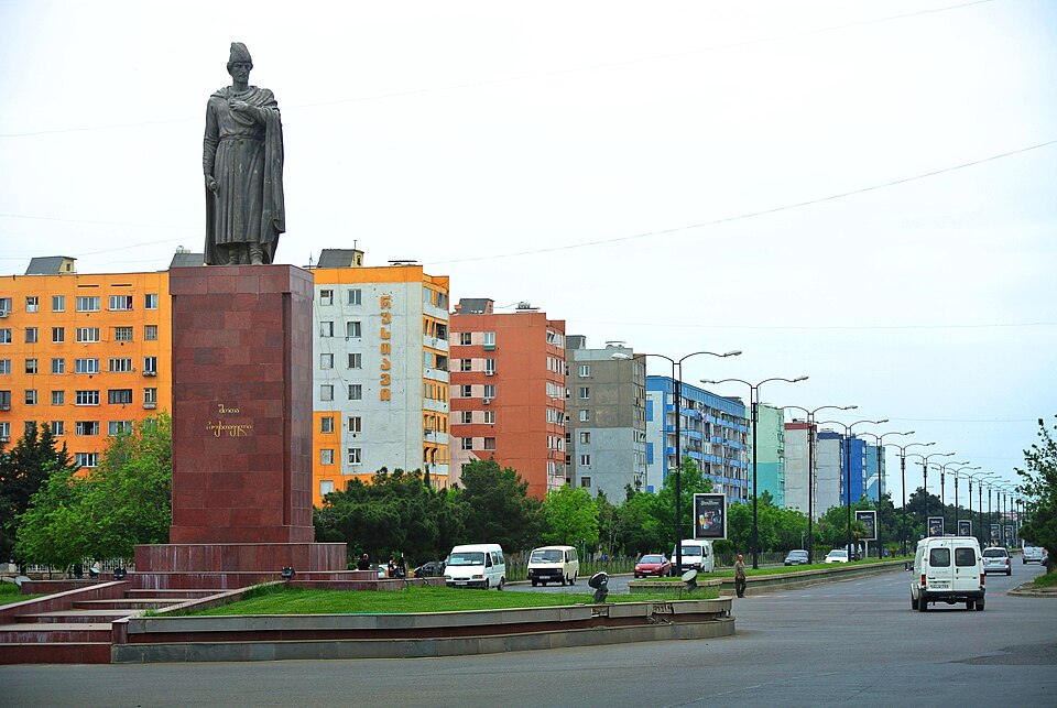 Rustavi — local market for B2B and wholesale portals