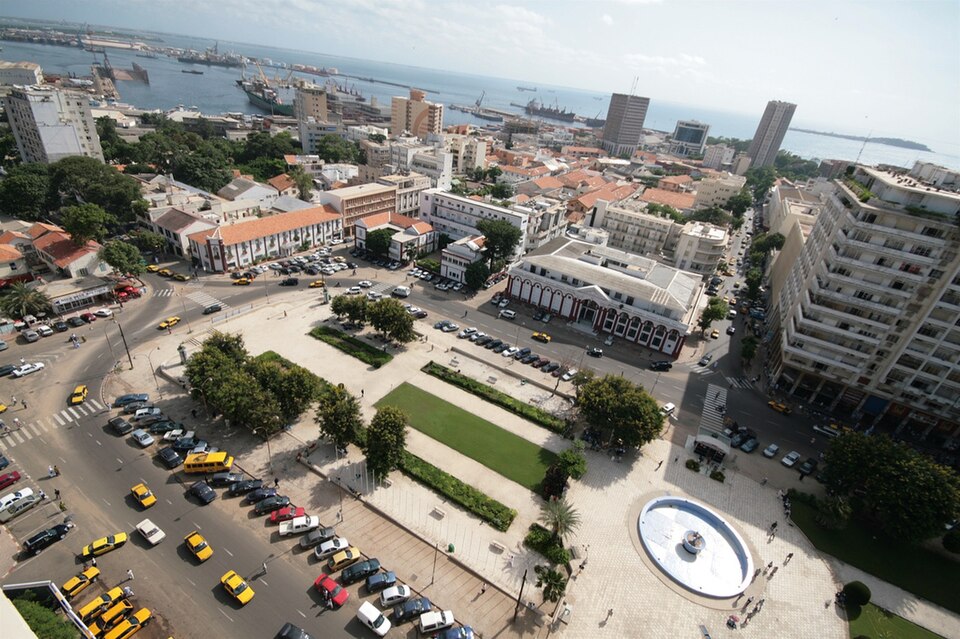 Dakar — local market for online stores