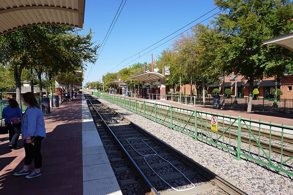 Plano — international and multi-region stores for local businesses