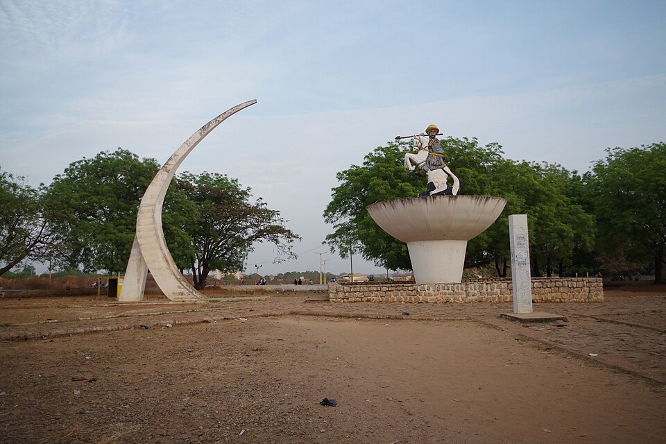 Parakou — local market for international and multi-region stores