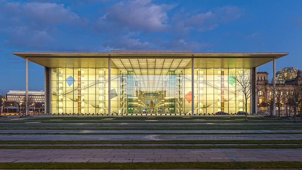 Berlin — international and multi-region stores for local businesses