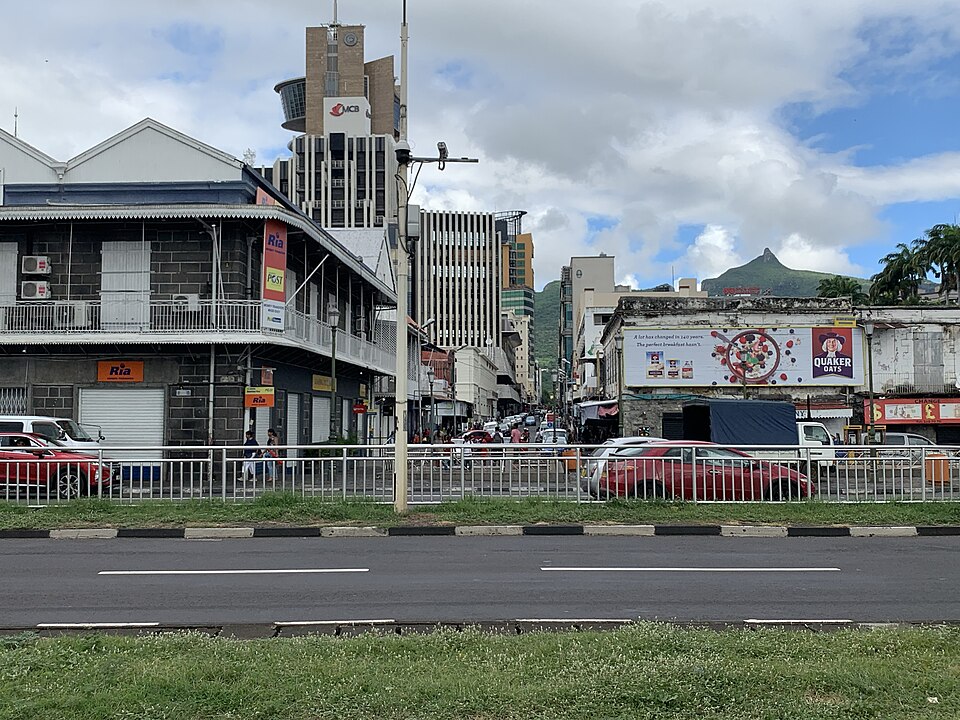 Port Louis — B2B and wholesale portals for local businesses