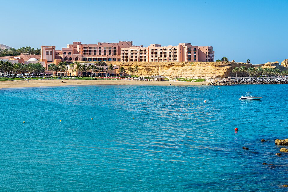 Muscat — online stores for local businesses