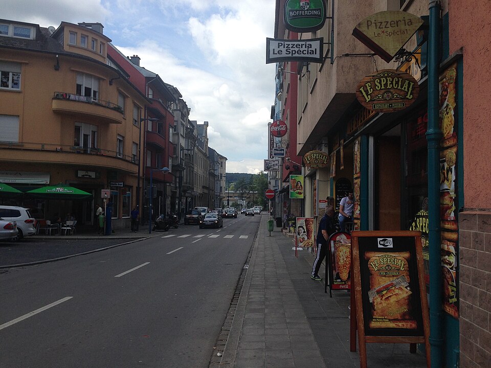 Ettelbruck — local market for international and multi-region stores