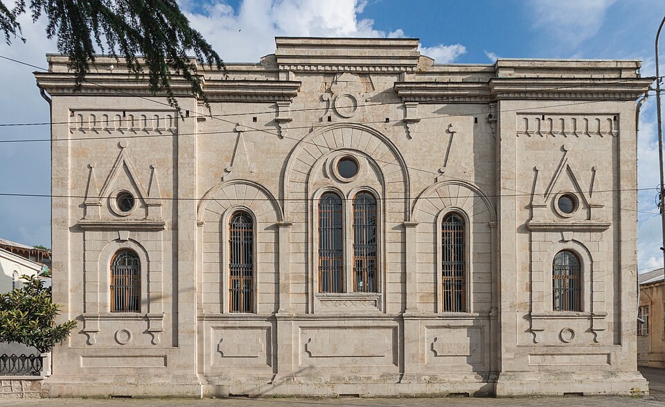 Kutaisi — local market for B2B and wholesale portals