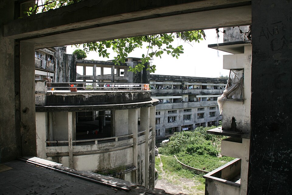 Beira — local market for manufacturer and distributor portals