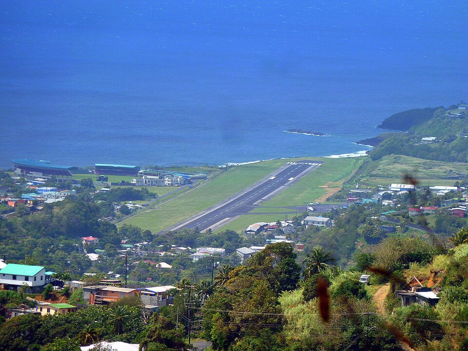Kingstown — manufacturer and distributor portals for local businesses