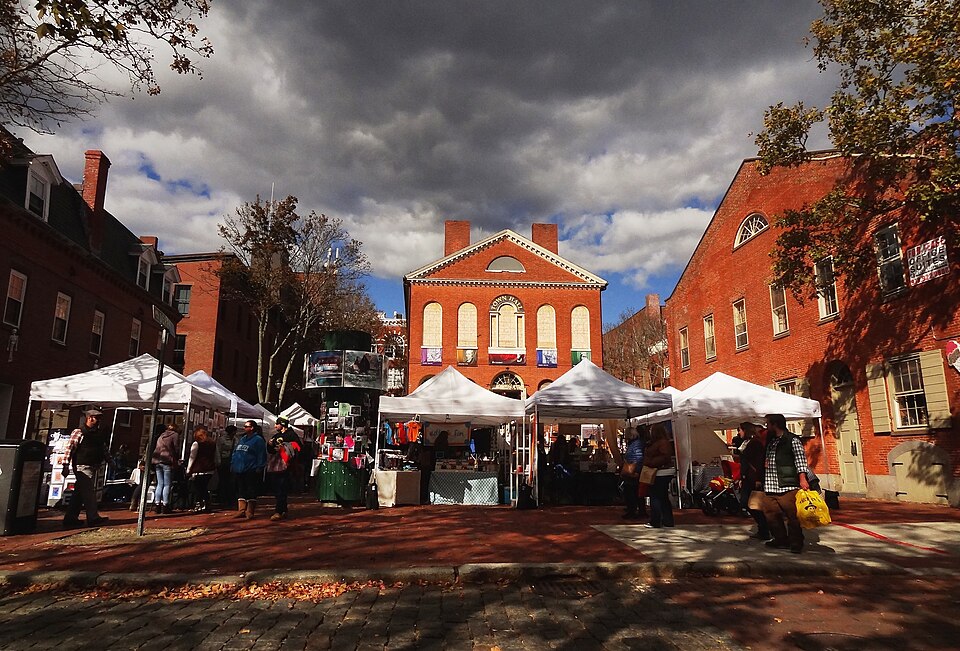 Salem — local market for service booking platforms