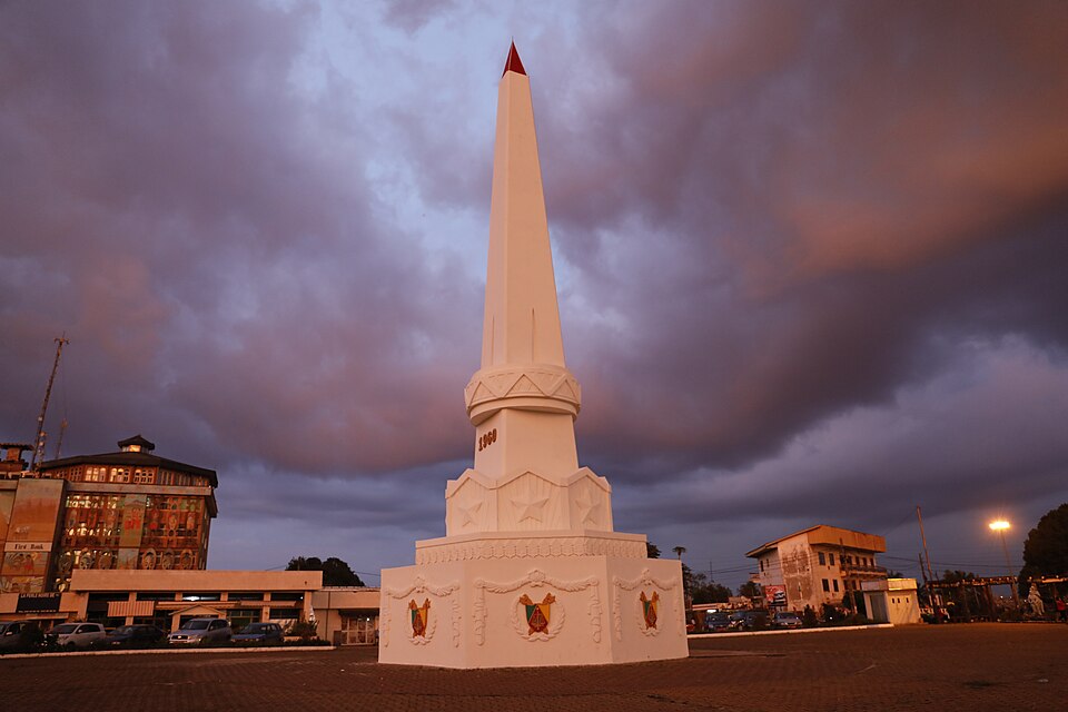 Yaoundé — local market for mobile commerce apps