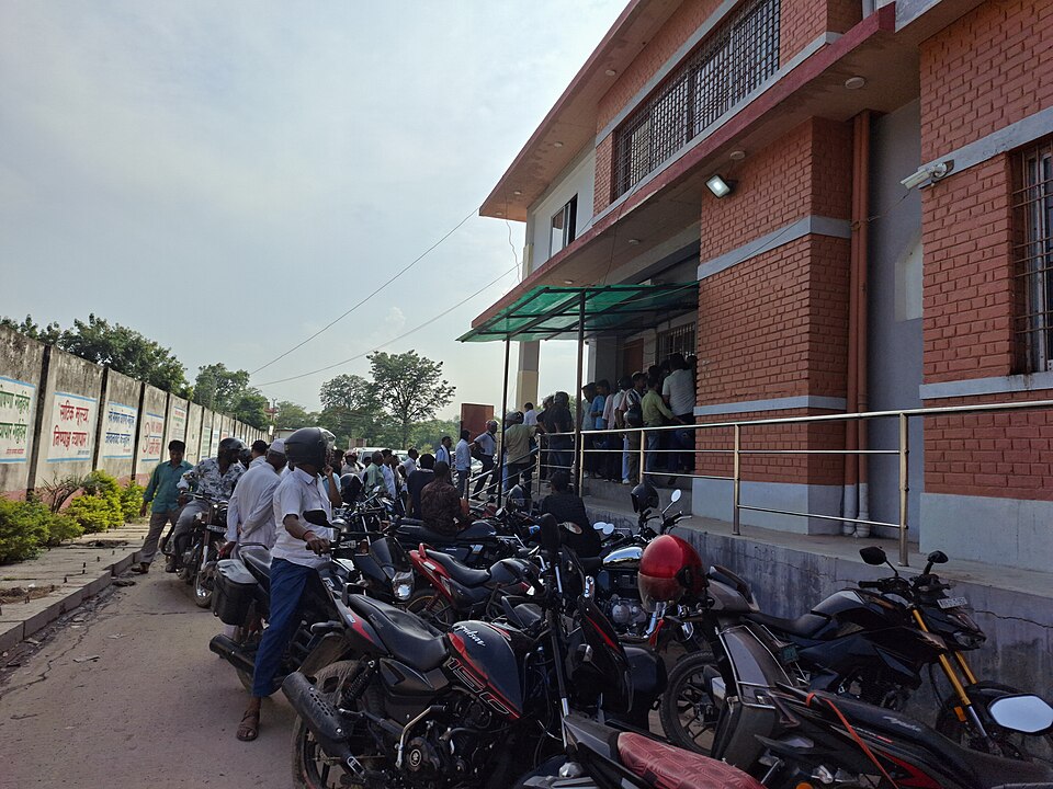 Birgunj — international and multi-region stores for local businesses