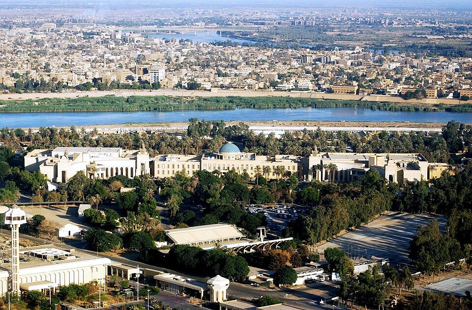 Baghdad — local market for online stores