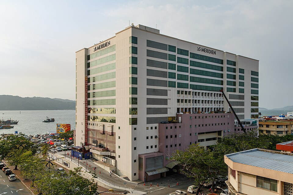 Kota Kinabalu — local market for B2B and wholesale portals