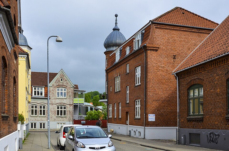 Denmark — custom e-commerce platforms for local businesses