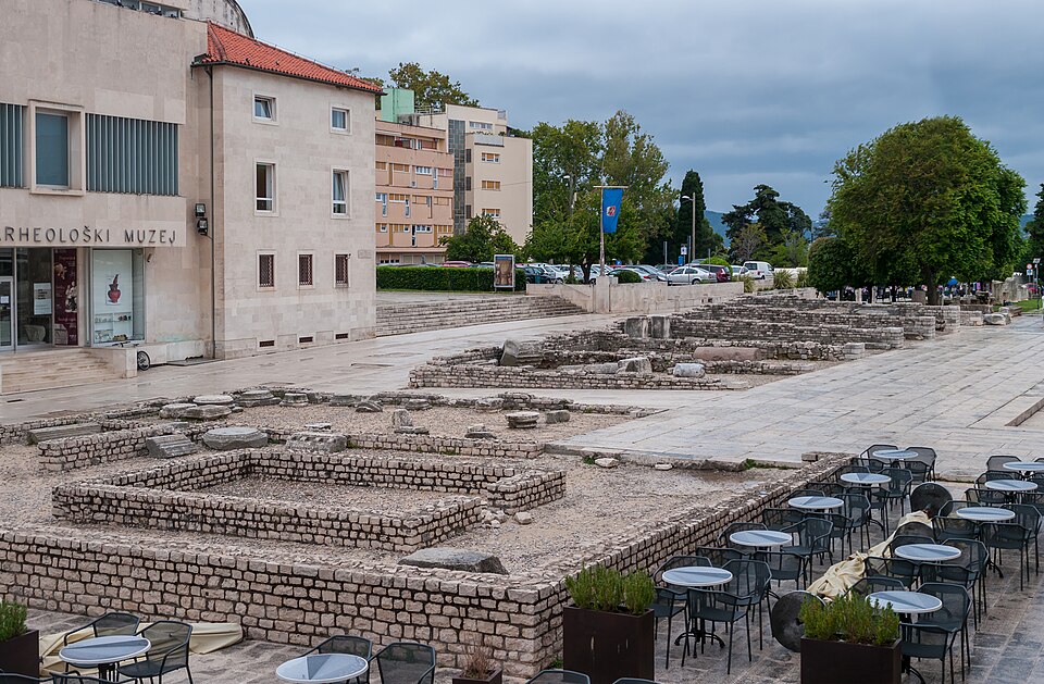 Zadar — manufacturer and distributor portals for local businesses