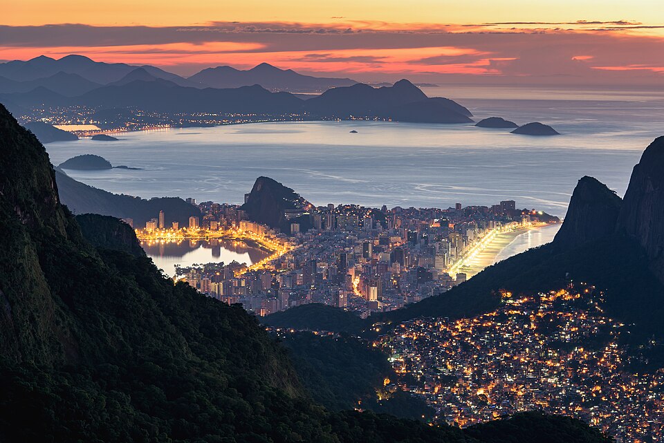 Rio de Janeiro — manufacturer and distributor portals for local businesses