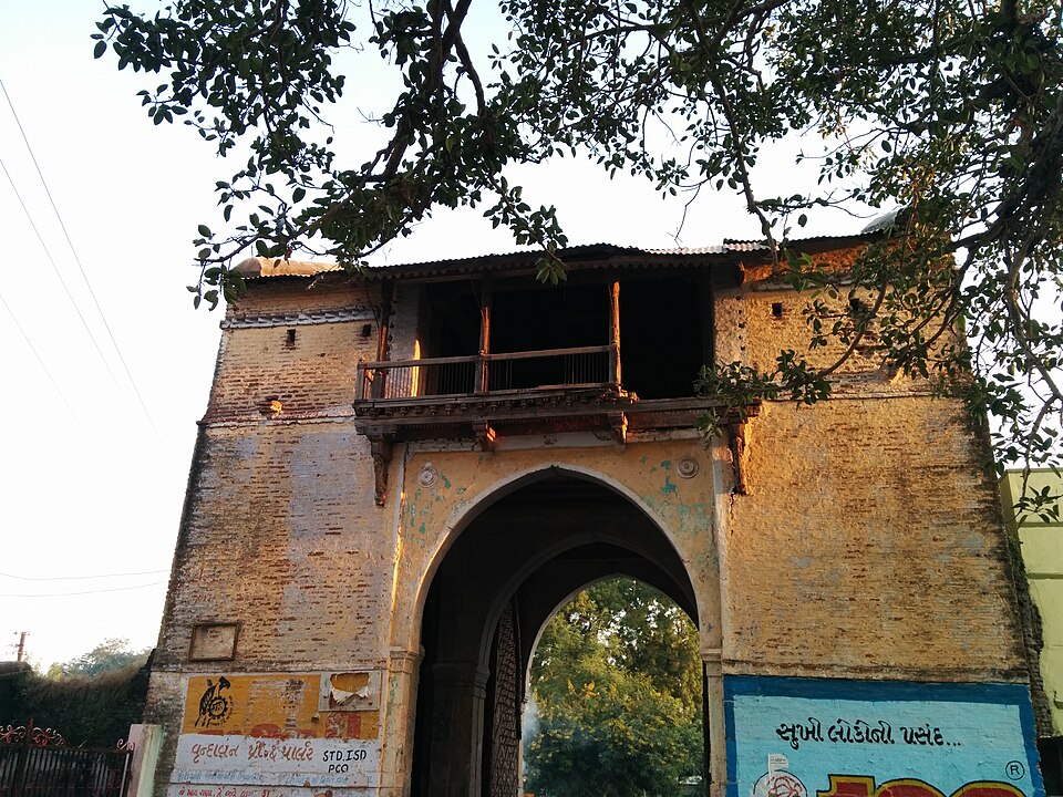 Palanpur — local market for international and multi-region stores