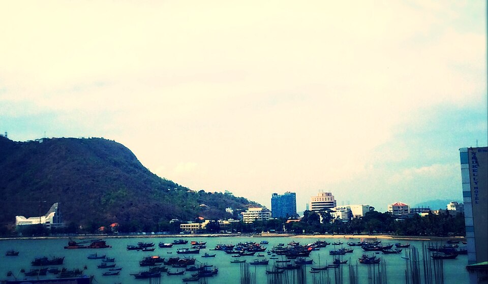 Vung Tau — manufacturer and distributor portals for local businesses