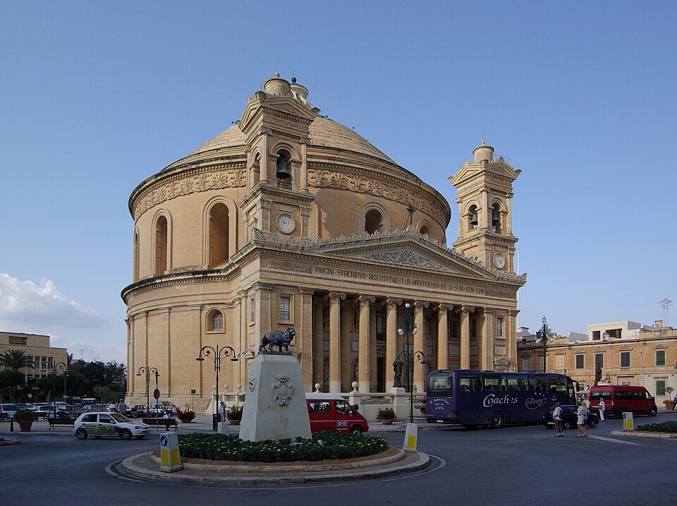 Mosta — local market for service booking platforms