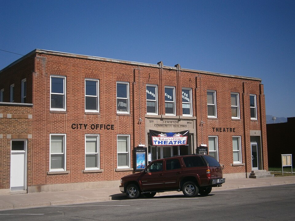Lewiston — local market for B2B and wholesale portals
