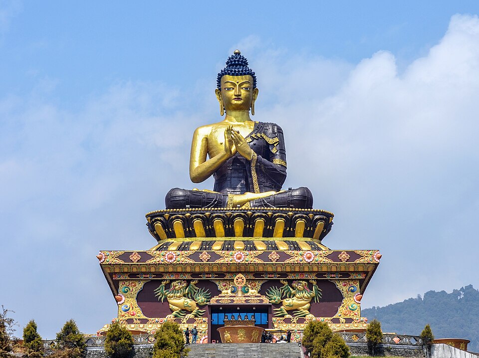 Ravangla — local market for manufacturer and distributor portals