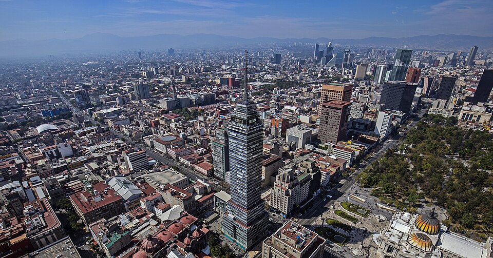 Mexico City — local market for online stores