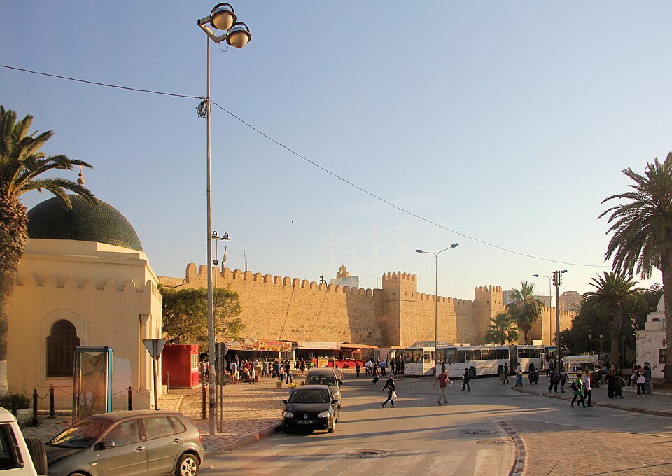 Sousse — multi-vendor marketplaces for local businesses