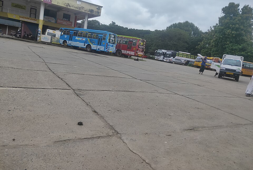 Manjeri — multi-vendor marketplaces for local businesses