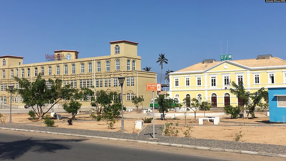 Moçâmedes (Namibe) — local market for B2B and wholesale portals
