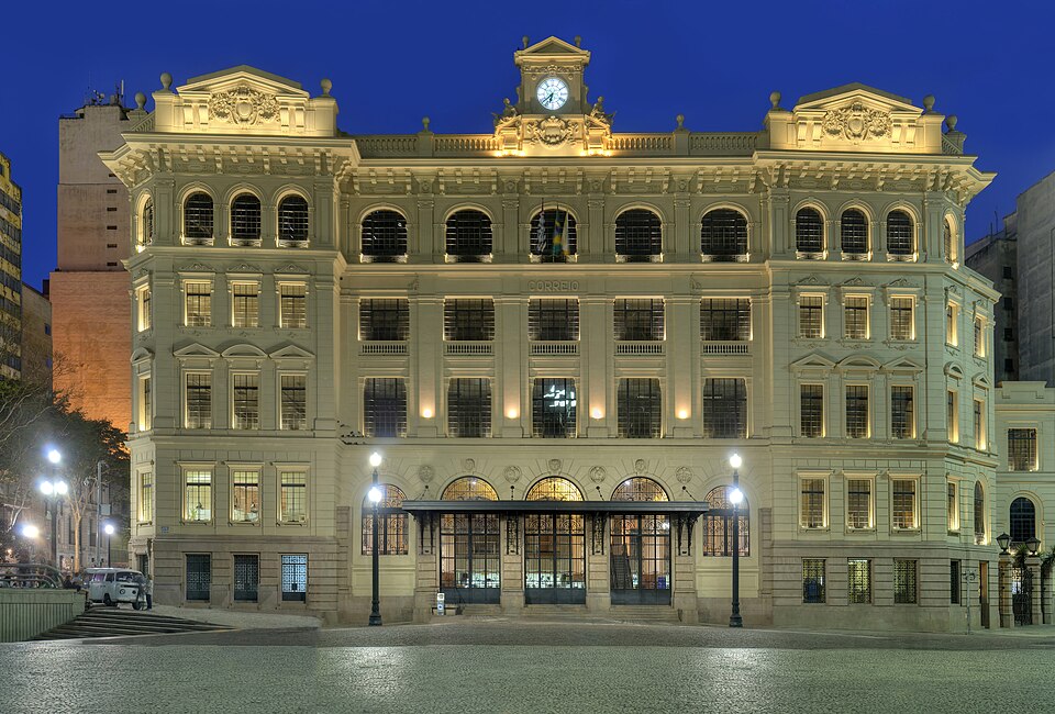 São Paulo — manufacturer and distributor portals for local businesses