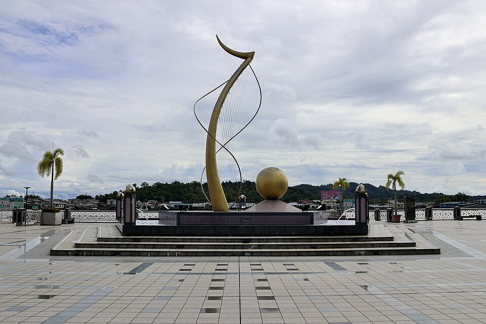 Bandar Seri Begawan — local market for multi-vendor marketplaces