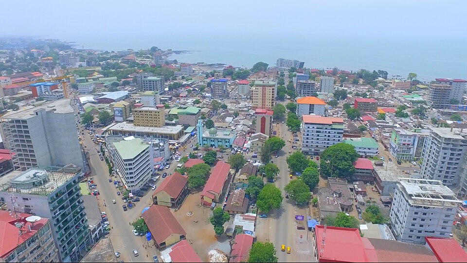 Conakry — local market for online stores