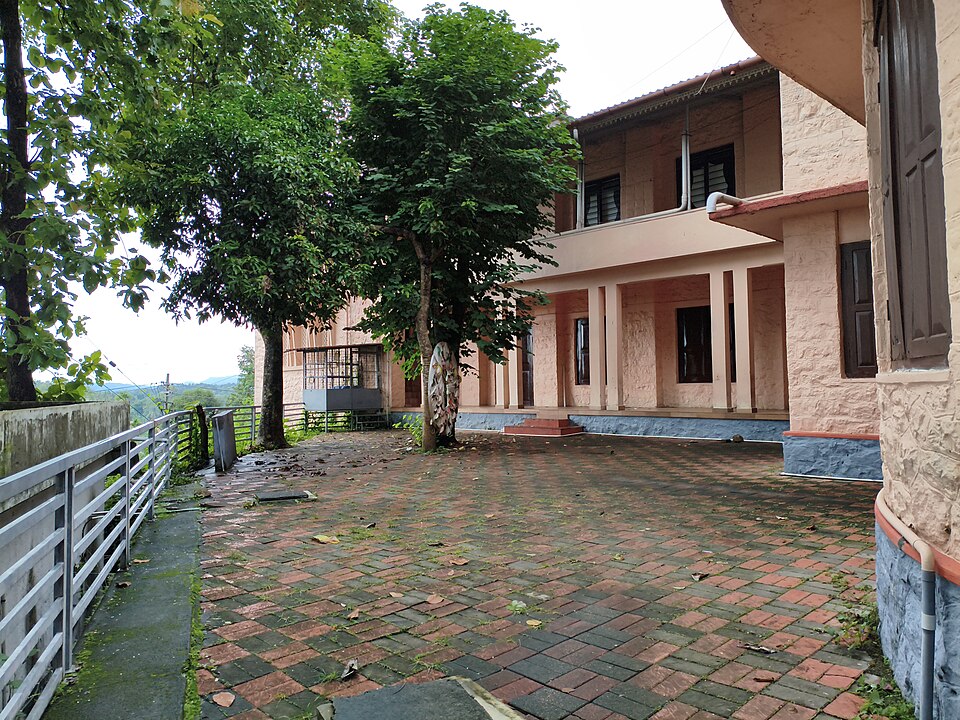 Pathanamthitta — local market for manufacturer and distributor portals
