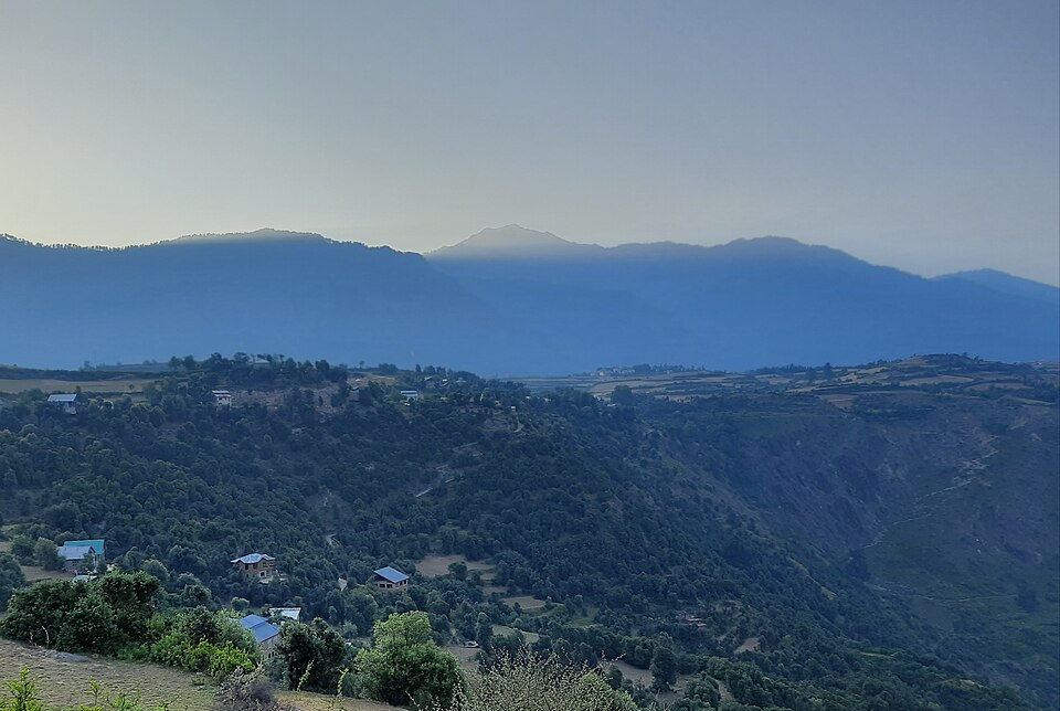 Kishtwar — local market for custom e-commerce platforms