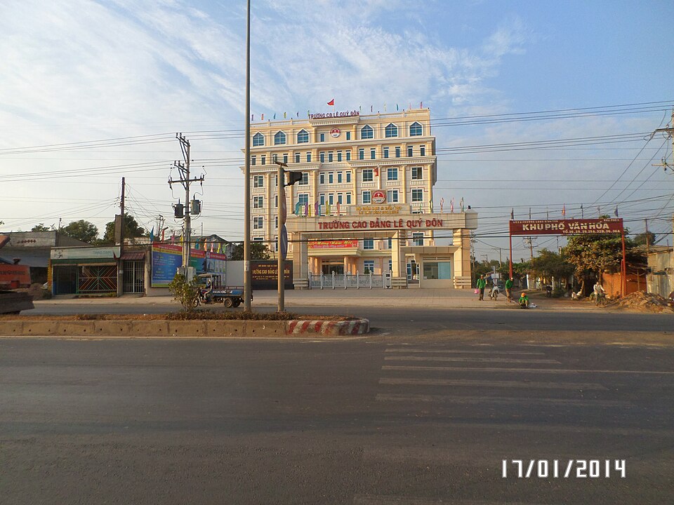 Thu Dau Mot (Binh Duong) — multi-vendor marketplaces for local businesses
